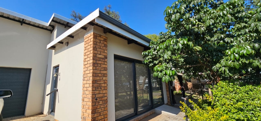 1 Bedroom Property for Sale in Wigwam North West